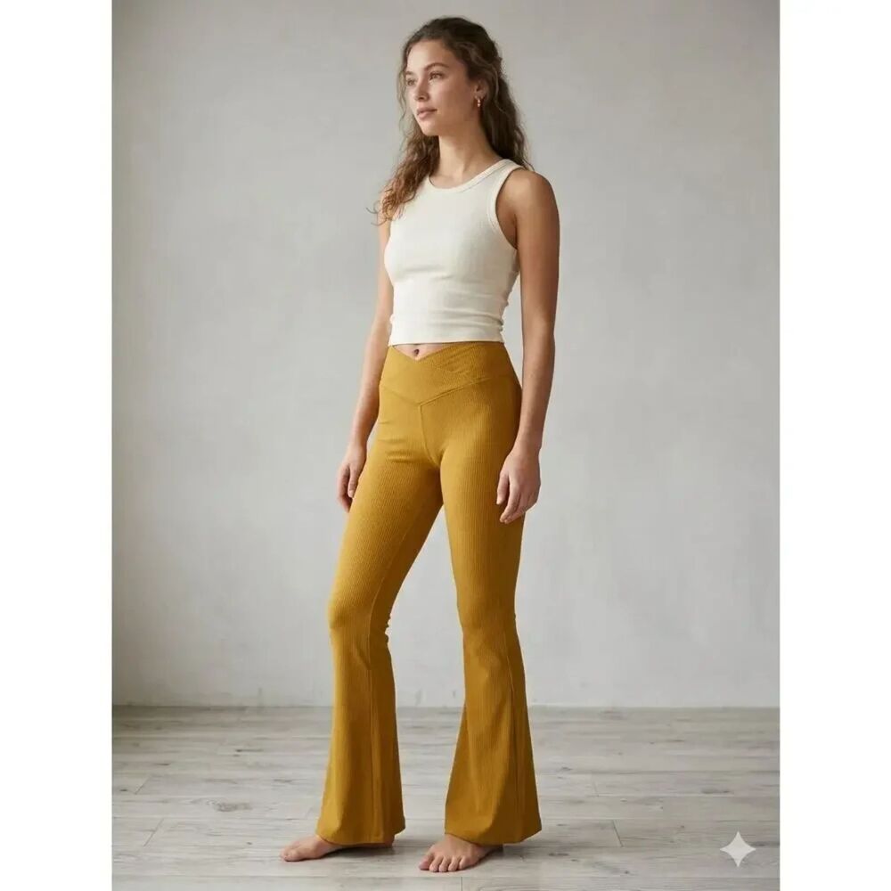 Aerie OFFLINE Real Me Highwaisted Crossover Flare Size Medium